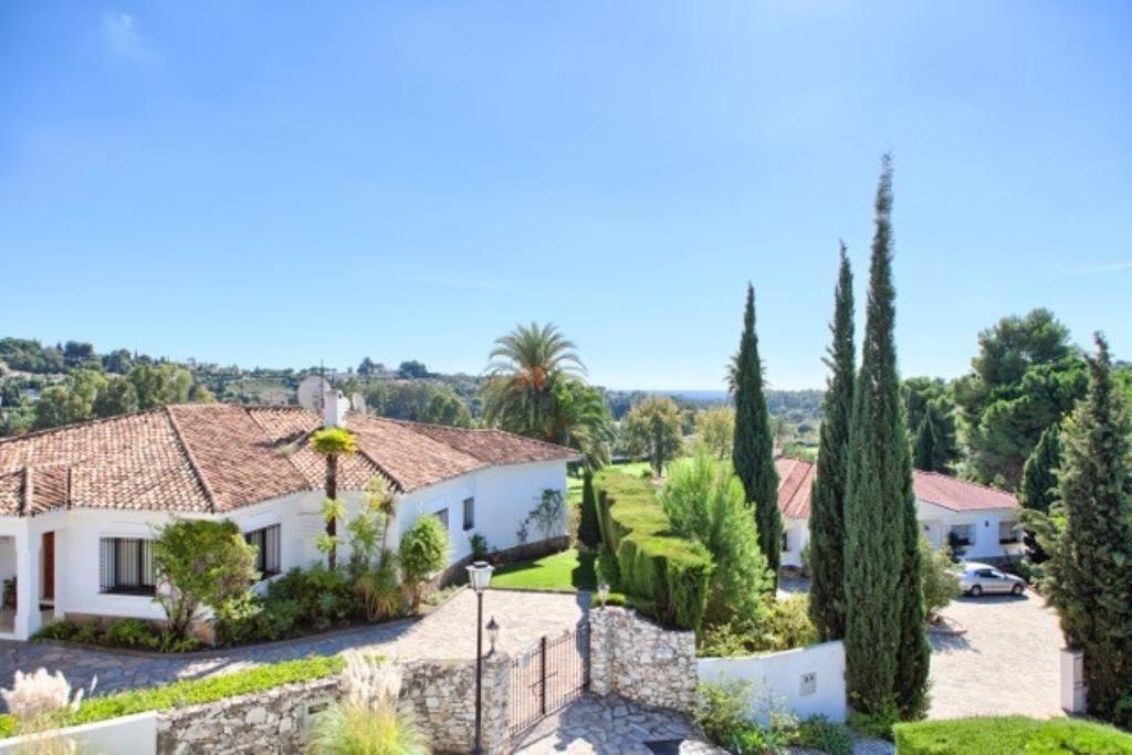 Pueblo Cortes Del Golf Appartement Estepona