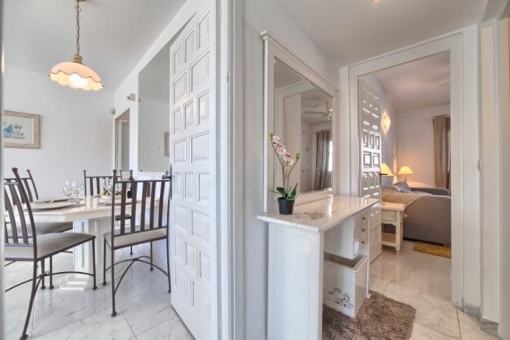 Pueblo Cortes Del Golf Appartement